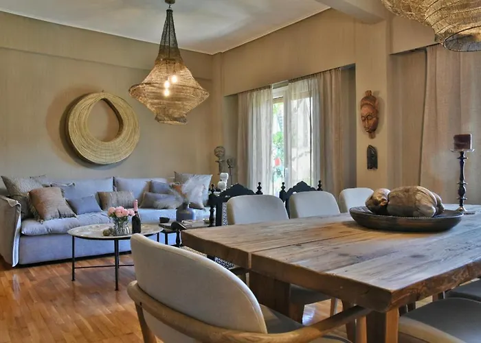 Pepromeno Luxury In The Center