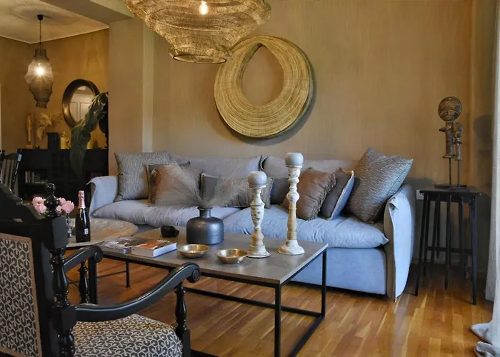 Pepromeno Luxury In The Center קלמאטה