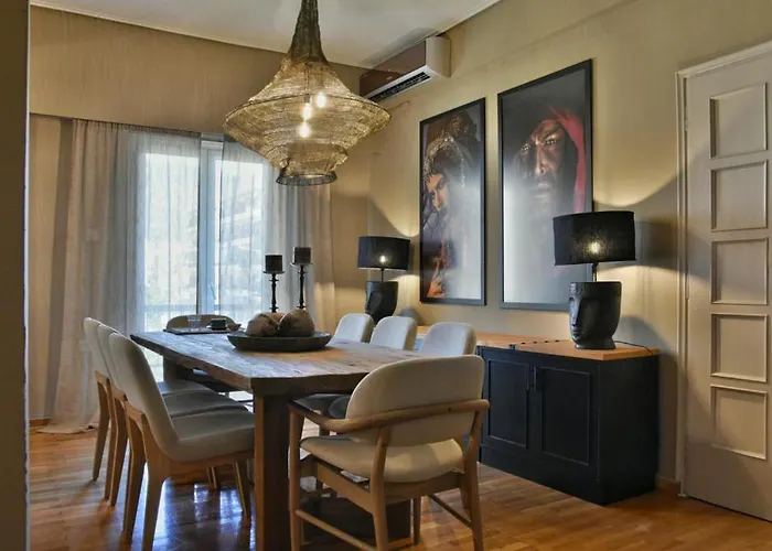 דירה Pepromeno Luxury In The Center קלמאטה