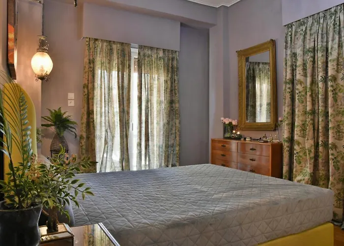 Pepromeno Luxury In The Center * קלמאטה