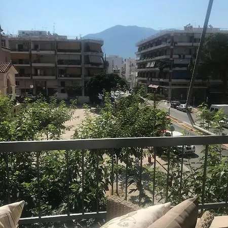 Pepromeno Luxury In The Center