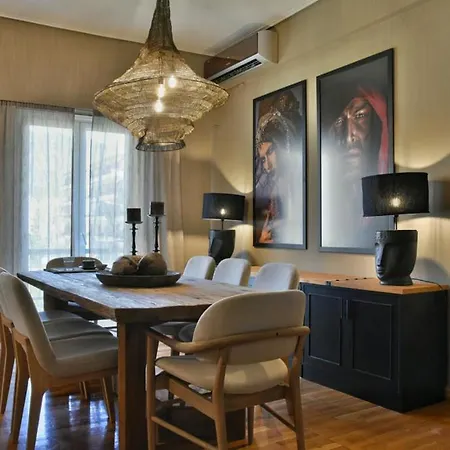 Apartment Pepromeno Luxury In The Center Kalamata