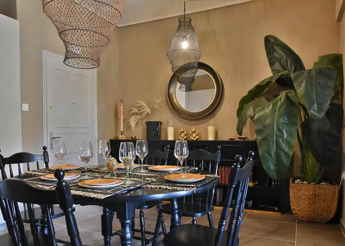 Apartamento Pepromeno Luxury In The Center Calamata